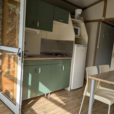Camping Les Berges Du Doux Colombier-le-Vieux Eksteriør billede