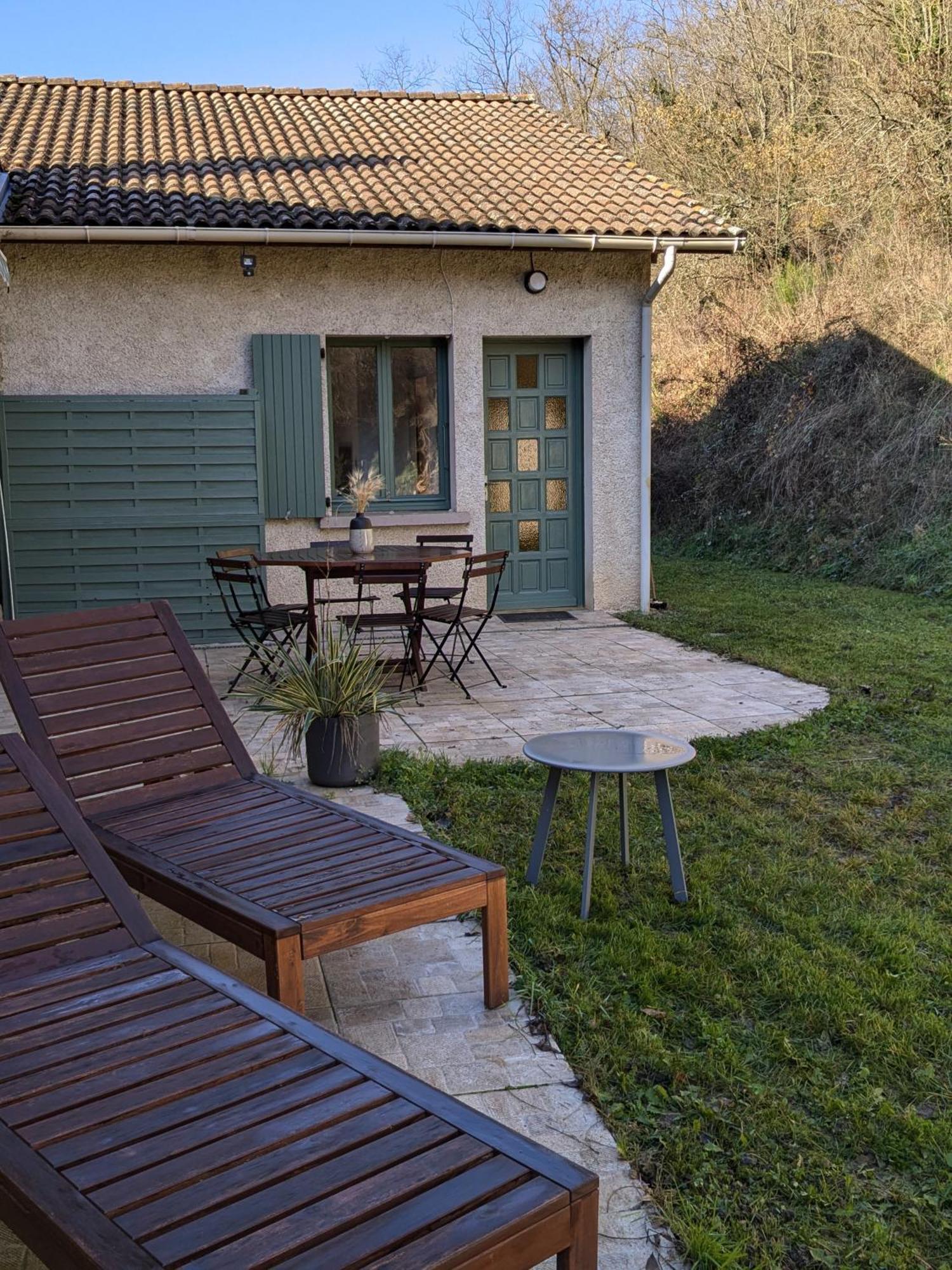 Camping Les Berges Du Doux Colombier-le-Vieux Eksteriør billede