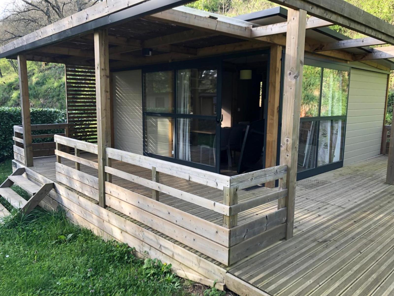 Camping Les Berges Du Doux Colombier-le-Vieux Eksteriør billede